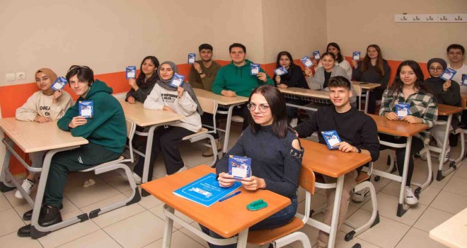 Menemen’de eğitime tam destek