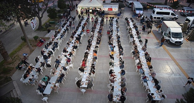 “Merhamet Çınar’ının” altında iftar açılacak