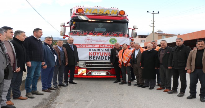 81 koyun Elazığ için yola çıktı