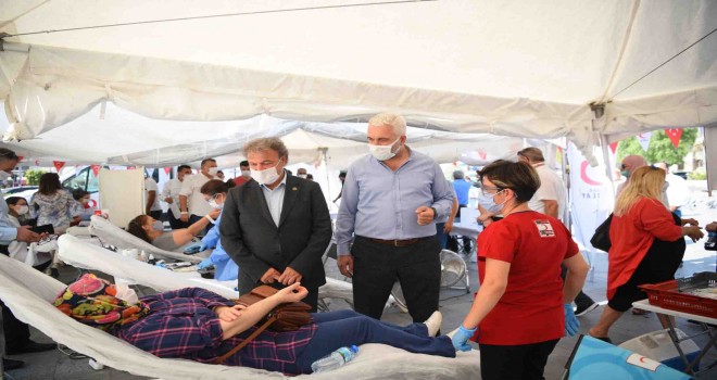 Bornova’da “Kan Dostluğu”