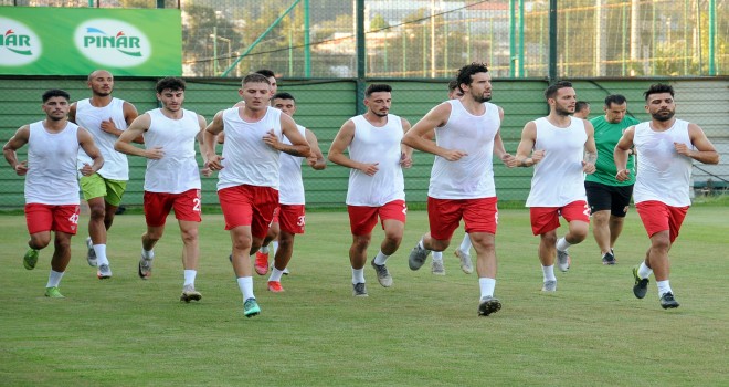 Karşıyaka, Esenler Erokspor karşısında