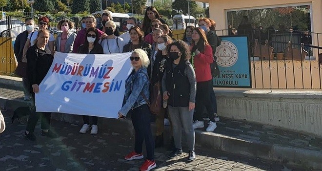 Görevden alınan müdür için veliler ayaklandı