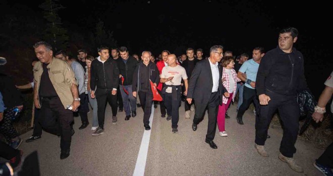 Kocatepe Zafer Yürüyüşü’nde büyük coşku