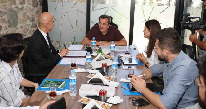 Konak iklim elçilerini seçiyor