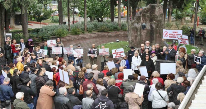 Karşıyaka'da çocuk istismarına tepki