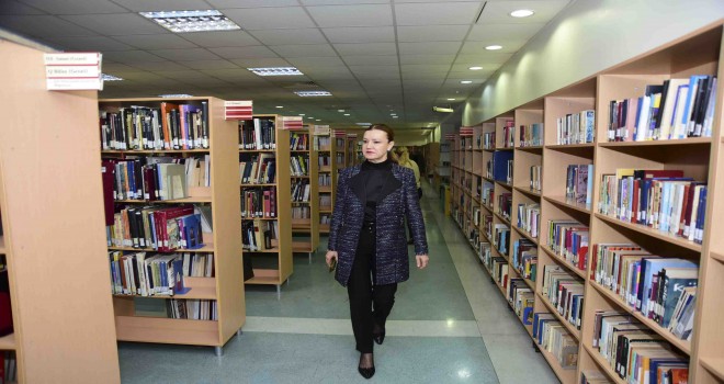 Dokuz Eylül Üniversitesi'nden sesli kitap kampanyası