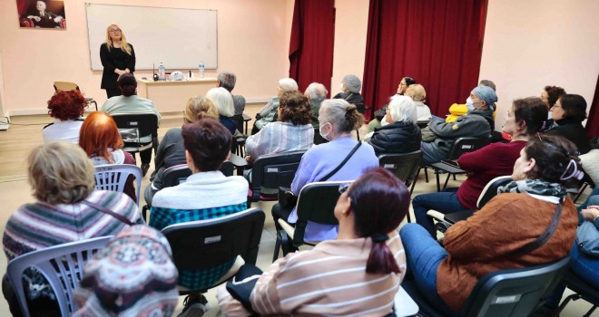 Konak’ta 7’den 70’e afet bilinci eğitimi