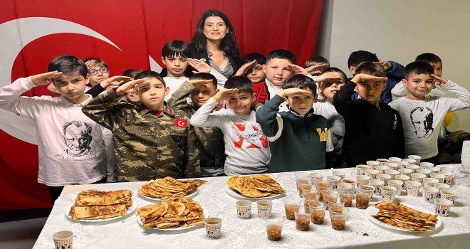 Öğrencilerin bugünkü menüsü üzüm hoşafı ve yağlı ekmek