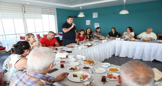 Başkan Cemil Tugay'dan ulaşıma özel ekip