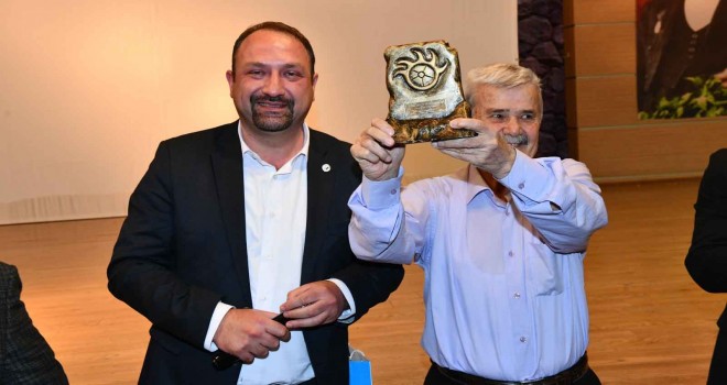 Komünist Osman Çiğli’de seyirci ile buluştu