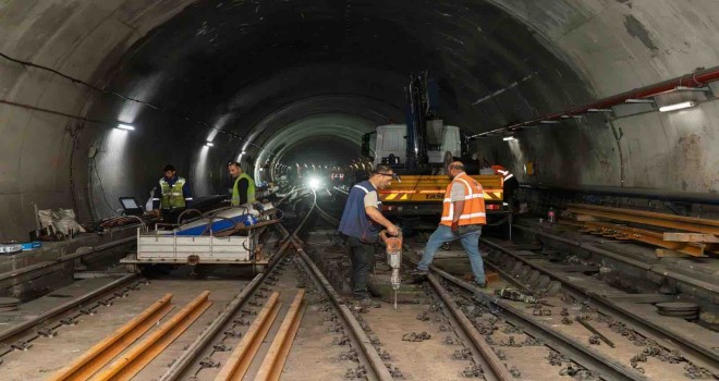 İzmir Metrosu’nda güvenlik için yoğun mesai