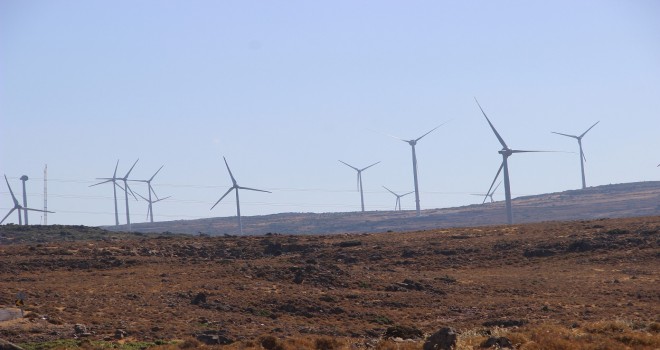 ''Karaburun’daki RES sayısı  elektrik direkleri ile yarışır''