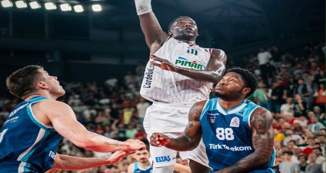 Pınar Karşıyaka 8 sene sonra yine finalde...