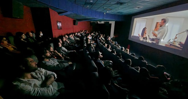 Kısa Film Gecesi'nin 1. yaş gününde salon doldu