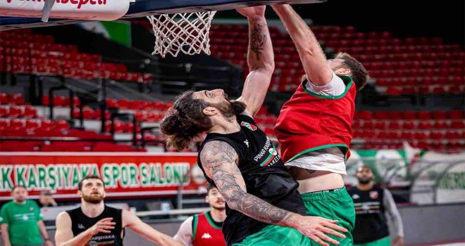 Pınar Karşıyaka, Tofaş karşısında