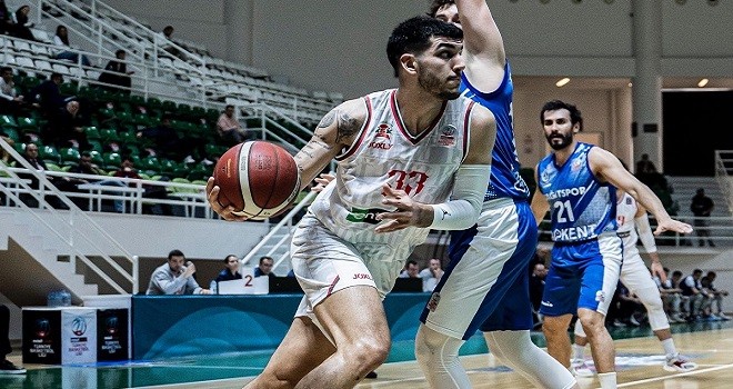 Bornova Belediyesi Karşıyaka yine kaybetti