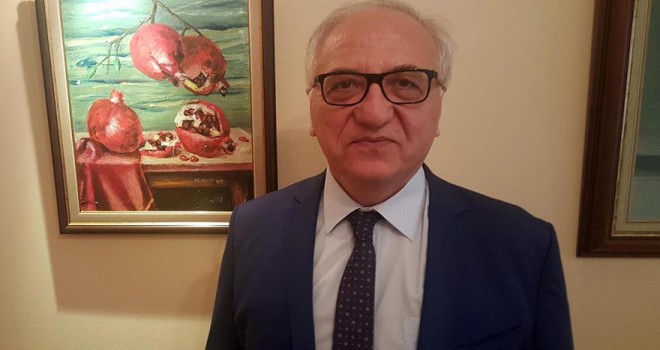 Prof. Dr. Oto: İzmir'i kırmızıya bürüyeceğiz