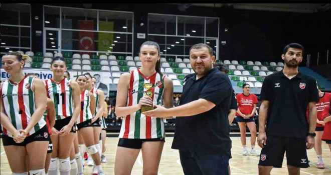 Karşıyaka filede Manisa'ya kaybetti