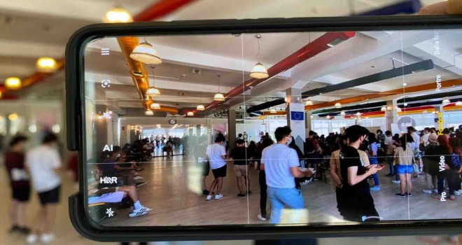 ​Gençler bir araya geldi, haklarını konuştu