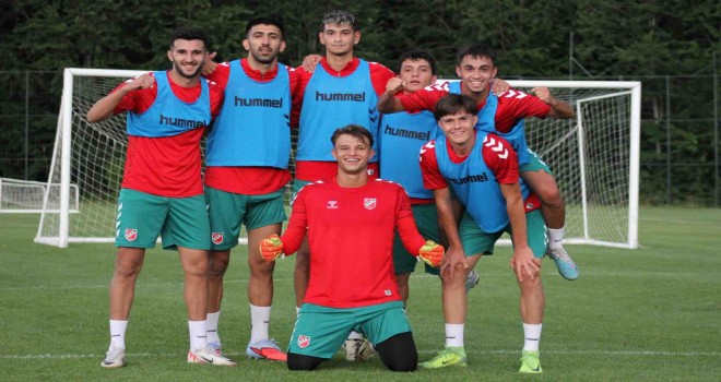 Karşıyaka'da Basatemür eski oyuncularından seçti...