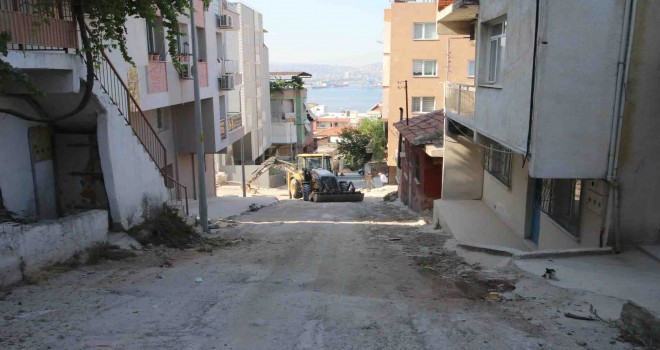 Alpaslan Mahallesi'ne 25 bin metrekare kilit parke