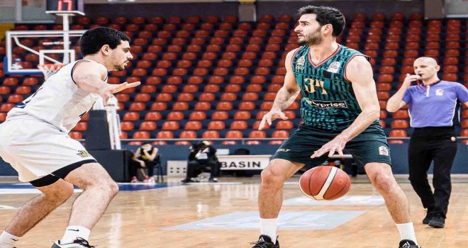 Bornova Belediyesi Karşıyaka 27 fark yedi!