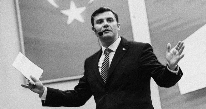 Başkan Tugay'dan Ferdi Zeyrek için taziye mesajı