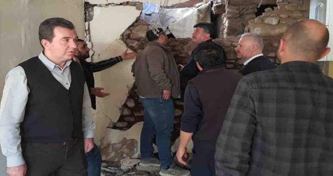 Başkan Koştu, deprem bölgesinde