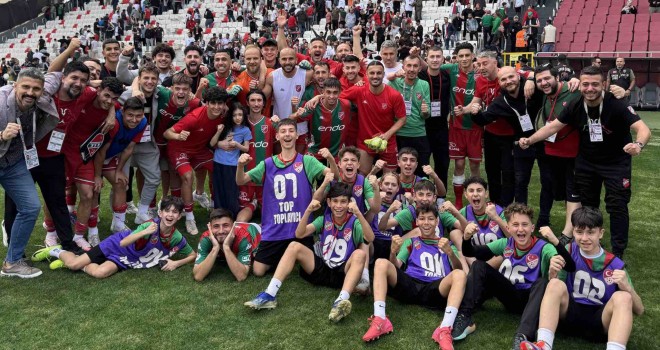 Karşıyaka 2.sıraya yükseldi, zirveyle farkı eritti