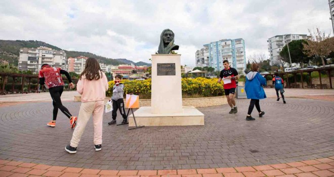 Karşıyaka Zübeyde Hanım 1. Kademe Oryantiring Yarışması tamamlandı