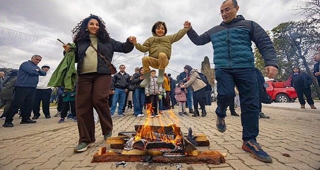 Nevruz Bayramı İzmir'de coşku ile kutlandı
