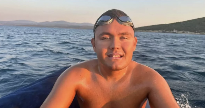 Manş Denizi’ni geçen ilk otizmli birey olmak için yola çıkıyor