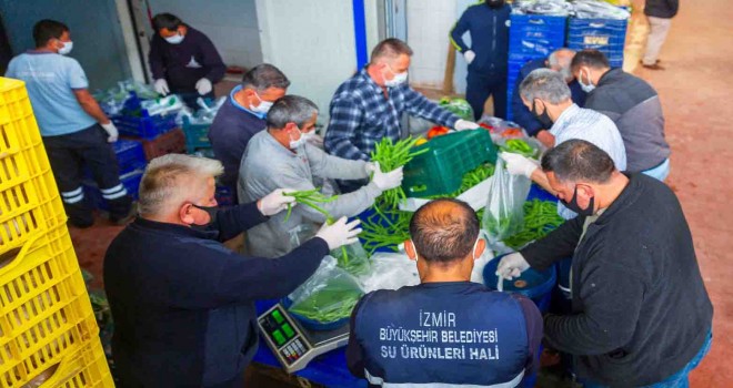 Sebze Meyve Hali esnafından Biz Varız'a destek