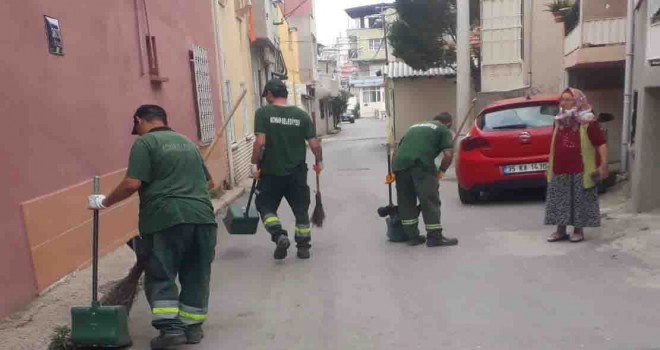Konak’ın mahallelerinde yaz temizliği