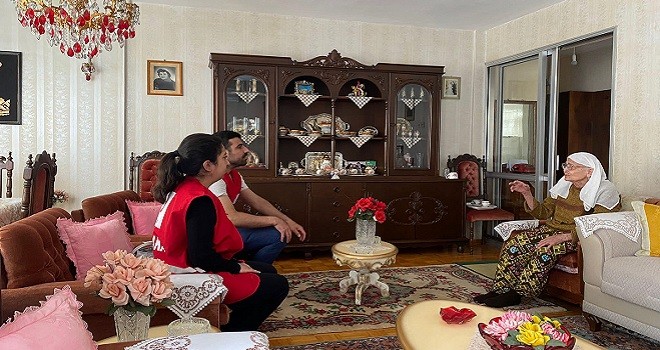 Türk Kızılay Karşıyaka’dan vefa…