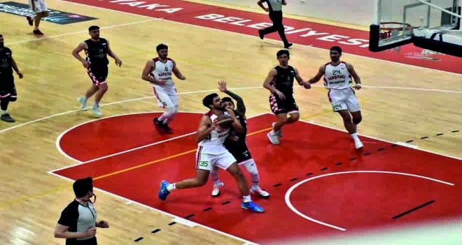 Karşıyaka Belediyespor 2.sıraya yükseldi