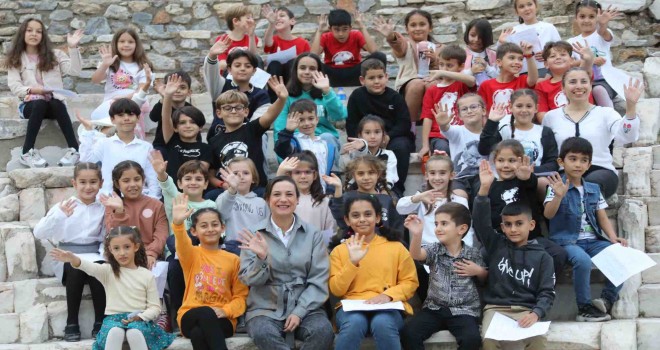 Efes Selçuk Çocuk Meclisi kuruldu