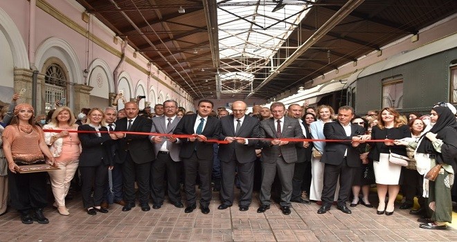 Karşıyaka Halk Eğitim Merkezi imza attı…