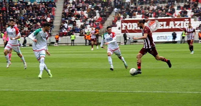 Karşıyaka 2-0 öne geçtiği maçı 3-2 kaybetti...