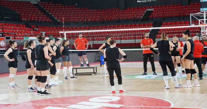 Karşıyaka, Çanakkale deplasmanında