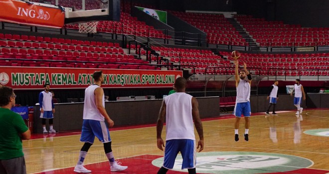 Pınar Karşıyaka'nın konuğu Türk Telekom