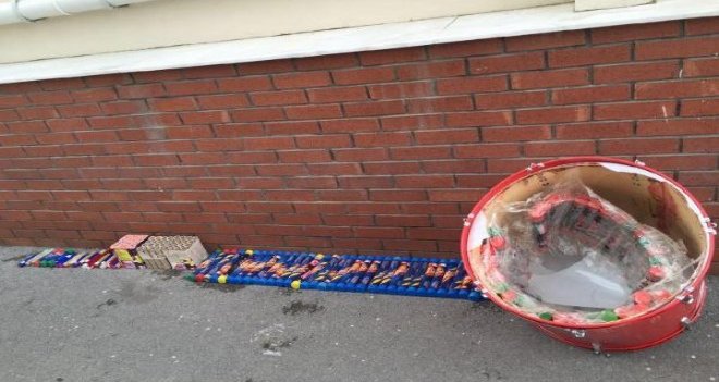 48 havai fişek, 32 meşale, 50 sis bombası... İşte derbinin emniyet raporu...