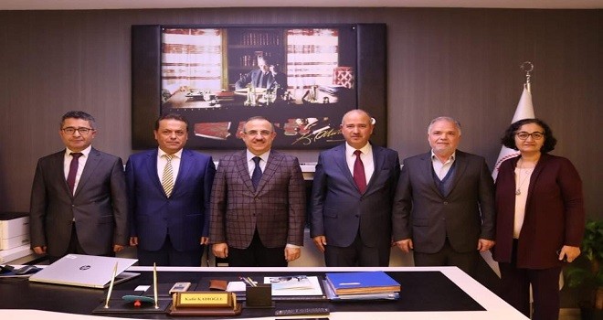 Sürekli, Karşıyaka Milli Eğitim'i ziyaret etti