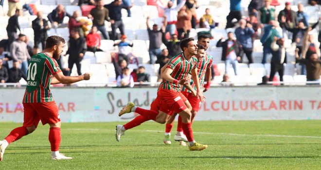 Karşıyaka'da sarı tehlikesi