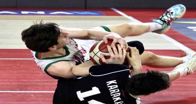 Karşıyaka'nın gençleri Beşiktaş'ı yendi