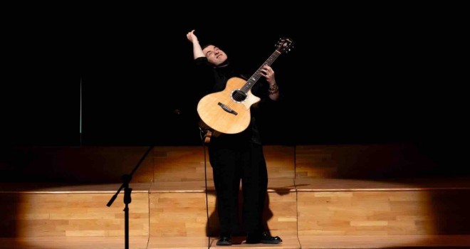 Marcin, İzmirlileri büyüledi