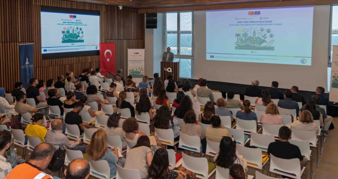 İzmir çoklu iklim tehditlerine karşı güçleniyor