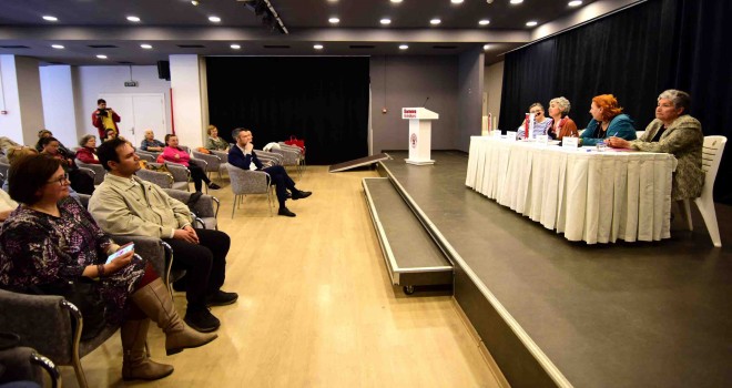 Bornovalı kadınlarla etkin okuma projesi