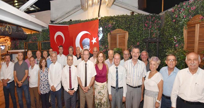 Karşıyaka Protokolü Cem Vakfı yöneticileri ile iftarda buluştu