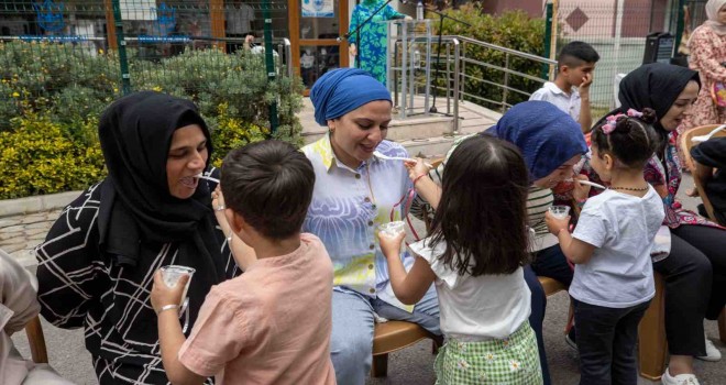 Konaklı Minik Kalpler’den Anneler Günü sürprizi